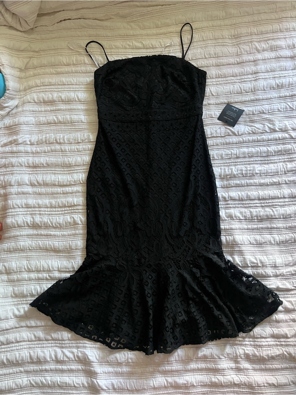 Lulu's Black Lace Spaghetti-Strap Fluted Hem Dress